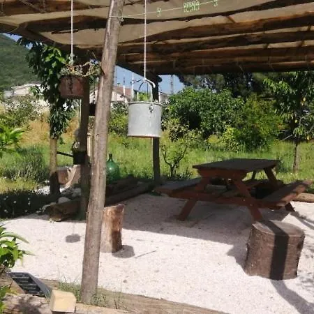 L' Alcova Del Conte Dragoni